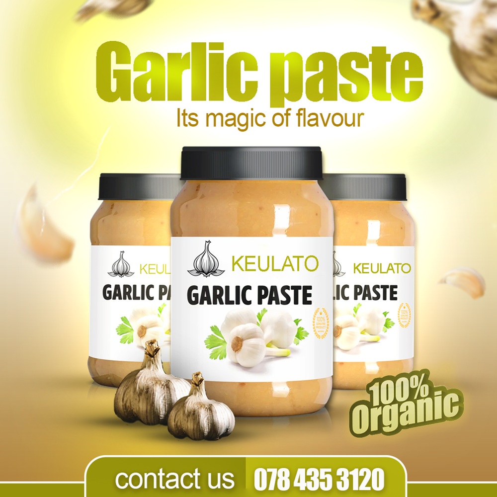 Garlic paste product advertisement showing three jars with an organic badge